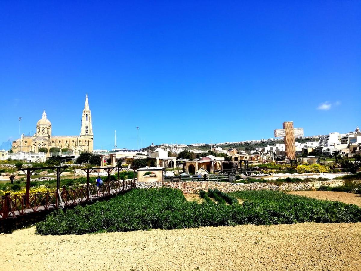 Laringa Holiday Bed&Breakfast Għajnsielem Kültér fotó