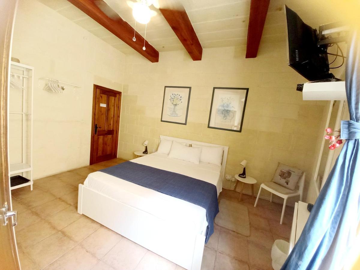 Laringa Holiday Bed&Breakfast Għajnsielem Kültér fotó